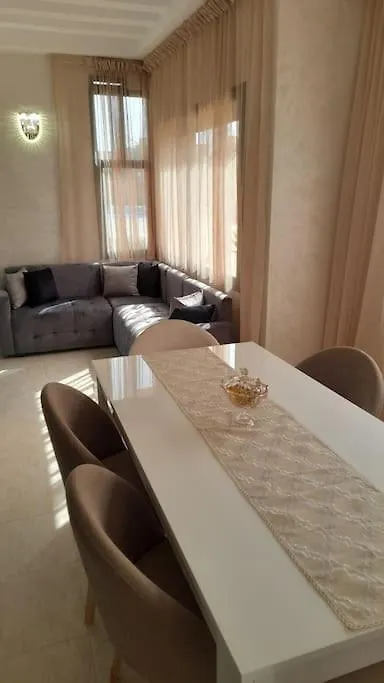 Appartement Bien Situe Residence Privee, Piscine Marrakesh Apartment