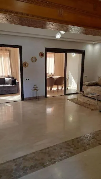 Appartement Bien Situe Residence Privee, Piscine Marrákes Apartman